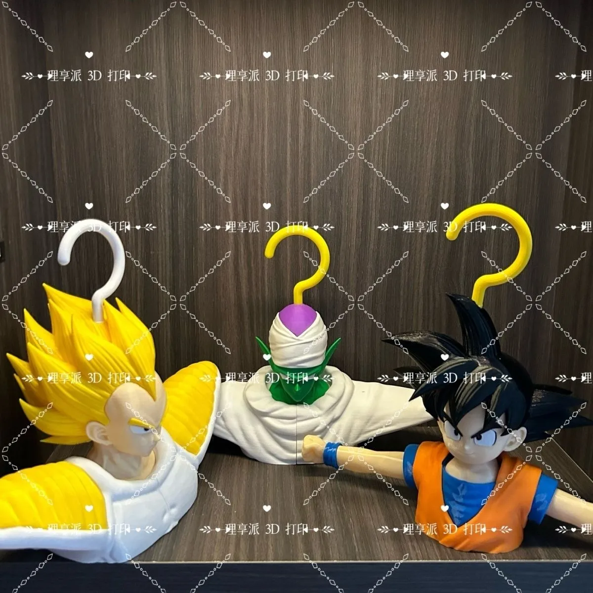 Home Bathroom Model - Appendiabiti a tema Dragon Ball: Ornamento