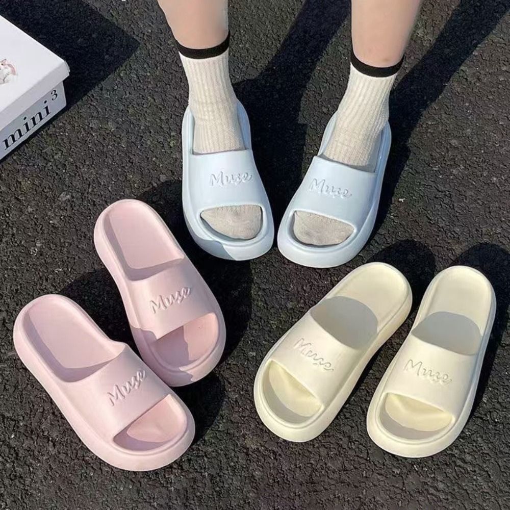 Ciabatte alla moda antiscivolo - Home Bathroom Wear recensione e prezzo